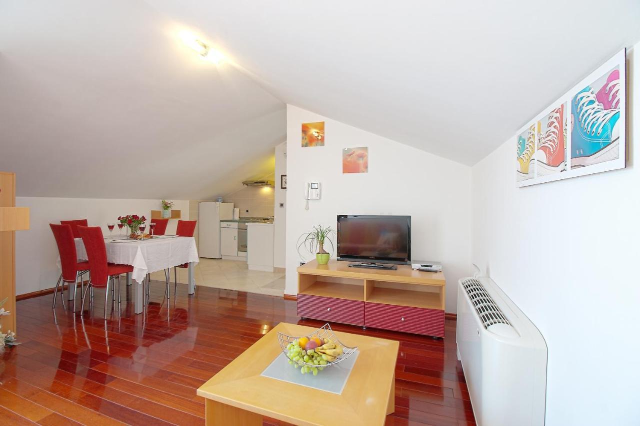 Luxury Apartments Elizabeth Podstrana Dış mekan fotoğraf